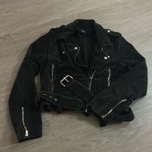 VICI black Jacket Size Small